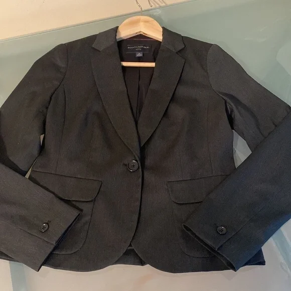 Banana Republic Black Notched Single Button Blazer Size 2P - Picture 6 of 11